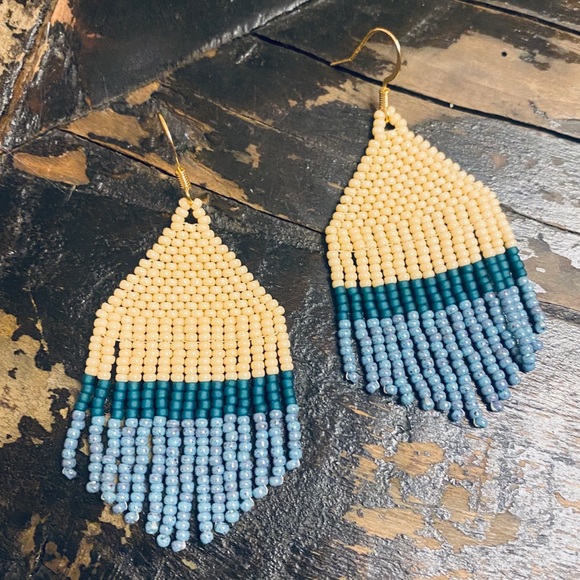 Handmade Seed Bead Earrings - Mini - Picture 3 of 4